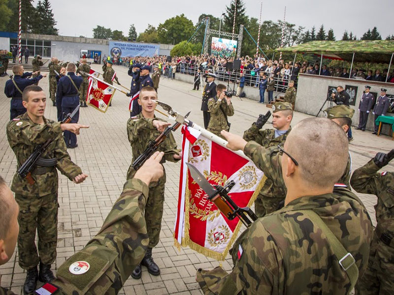 Polish cadets swearing allegiance